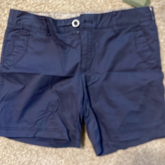 New with tags Eddie Bauer women’s shorts - Picture 1 of 4
